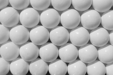 Beyaz plastik toplar. arka plan, doku.