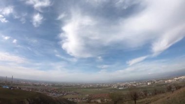 Bishkek şehrinin panoraması. Kırgızistan.