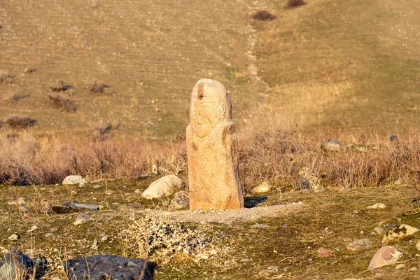 Guerreiro Pedra Balbal Estátua Antiga Pedra Quirguistão — Fotografia de Stock