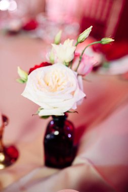 Düğün dekor. kahverengi şişe küçük buket