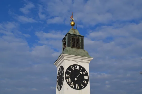 Zegar na wieży w Petrovaradin, Novi Sad — Zdjęcie stockowe