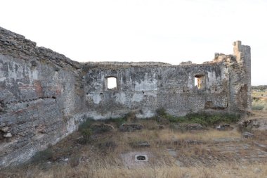 Ruinas del Castillo de Mejorada en Toledo (Castilla La Mancha)