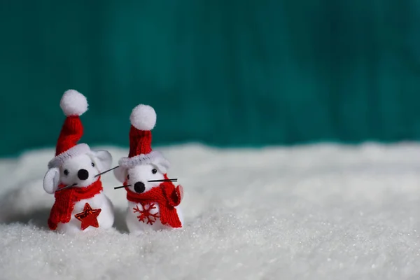 Fotos de Rato de natal, Imagens de Rato de natal sem royalties | Depositphotos Fotos de Rato de natal, Imagens de Rato de natal sem royalties | Depositphotos