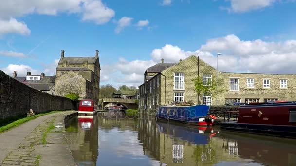 View of Skipton and the Leeds and Liverpool Canal, UK, England — Stock Video