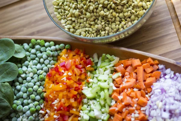 Lentejas con verduras —  Fotos de Stock