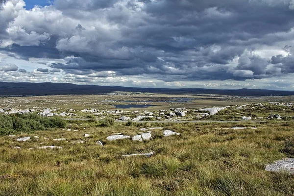 Rocky Landscape Lot Dark Clouds — Stock Photo, Image