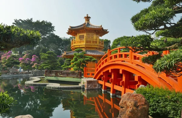 Traditional Chinese Garden Pavilion Absolute Perfection Nan Lian Garden Hong — стоковое фото