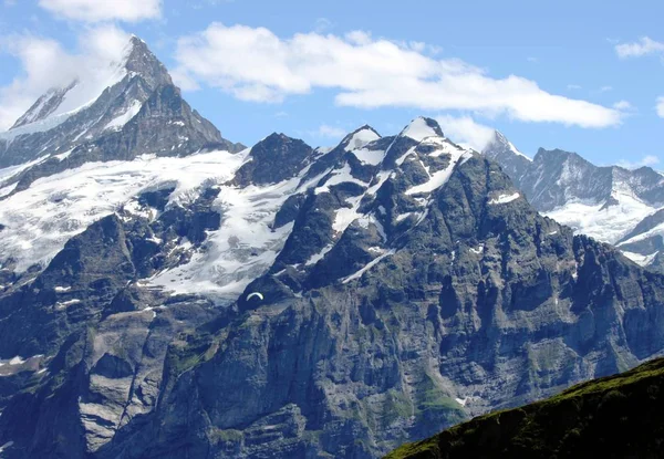 In de Zwitserse bergen — Stockfoto