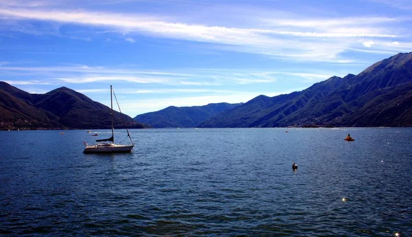 Vista do Lago Maggiore — Fotografia de Stock