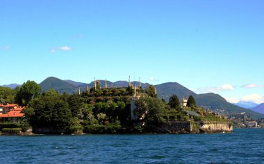 Lake Maggiore şehrindeki Borromean Adaları