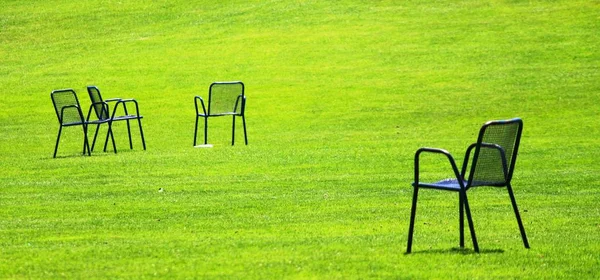 A nyári kerti szék — Stock Fotó