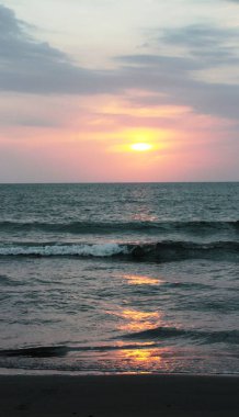 Karayiplerde Günbatımı