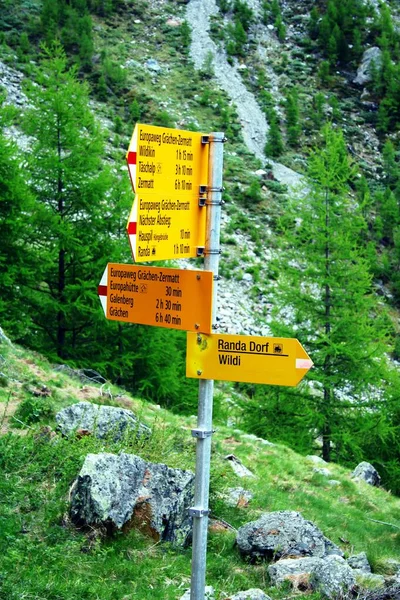 Пешие Прогулки Швейцарии — стоковое фото