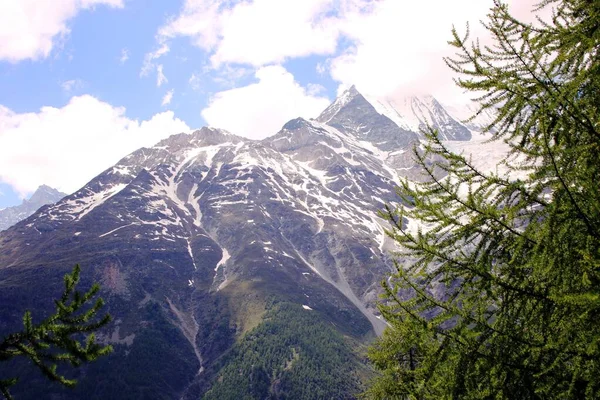 Vid Höga Bergen — Stockfoto