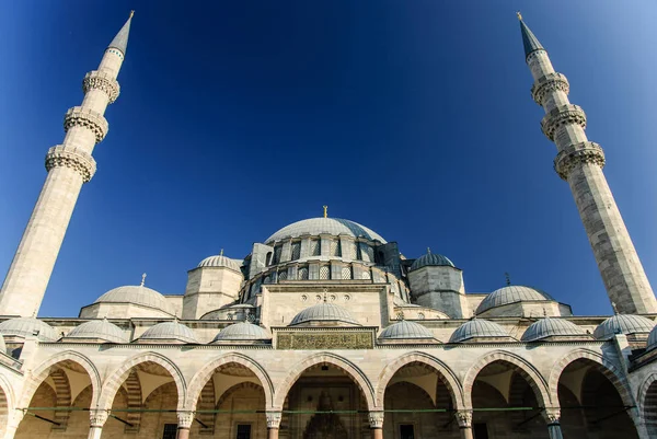 Gran mezquita Suleymaniye, Estambul, Turquía — Foto de Stock