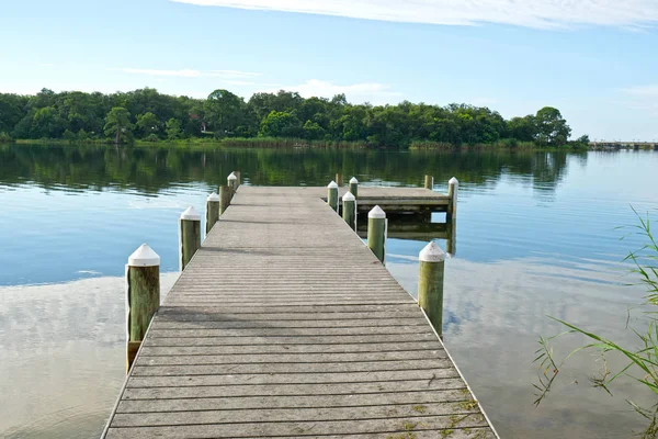 Pensacola, Florida Bayou Texar sabah erken