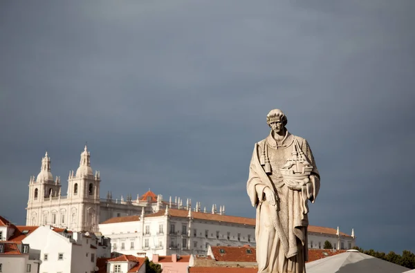 Памятник Васко да Гама - Лиссабон, Португалия - копировальное пространство . — стоковое фото