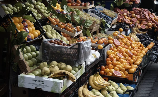 Istanbul - turkey NOV 2018 market of fruit . — Stock Photo, Image