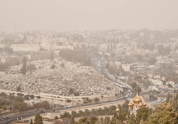 Issue of air pollution in jerusalem, ISRAEL. — Stock Photo, Image