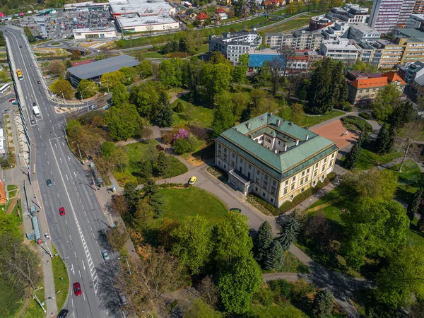 Uitzicht Het Kasteel Het Centrum Van Zlin Moderne Stad Moravië Stockfoto