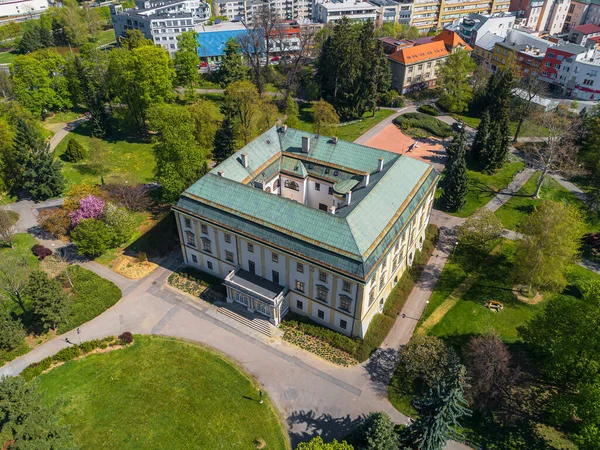Uitzicht Het Kasteel Het Centrum Van Zlin Moderne Stad Moravië Stockfoto