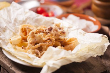 Gevrek kalamar halkaları 