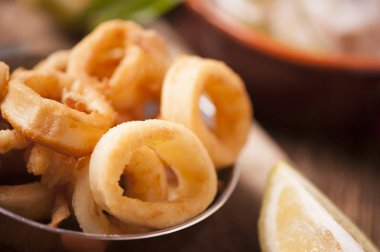 Gevrek kalamar halkaları 