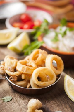 Gevrek kalamar halkaları 