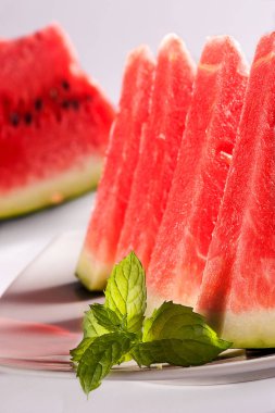 Kırmızı kavun dilimli