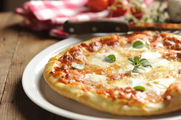 İtalyan pizza margherita