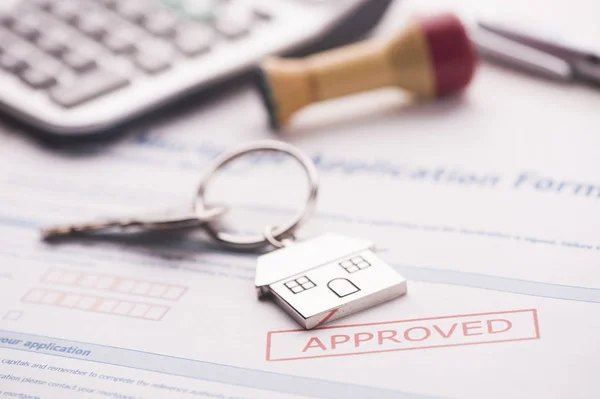 Заявка на іпотечний кредитний договір — стокове фото