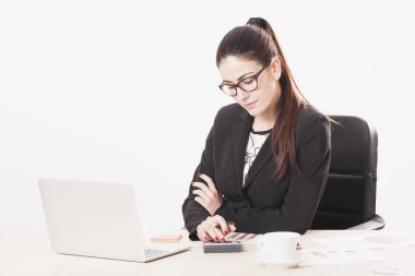 belge Office ile çalışan iş kadın