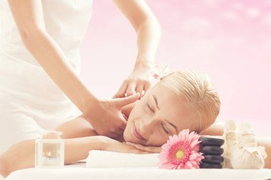 insanlar, güzellik, spa, sağlıklı yaşam ve gevşeme kavramı