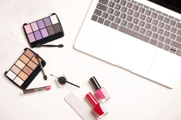 Notebook with woman accessories — Stock Photo, Image