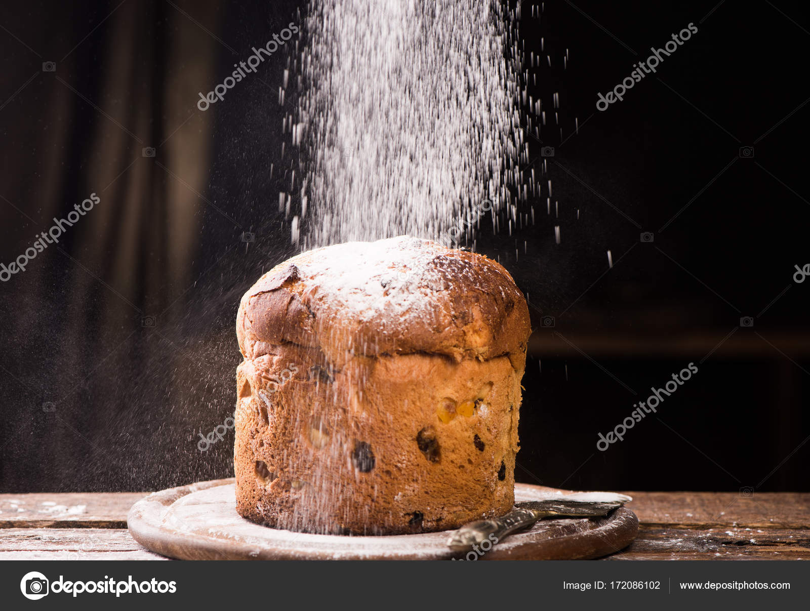 Noel Magique Avec Le Gateau Maison Italien De Noel Panett Image Libre De Droit Par Fabiobalbi C