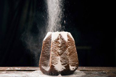 Pandoro. İtalyan geleneksel Noel kek