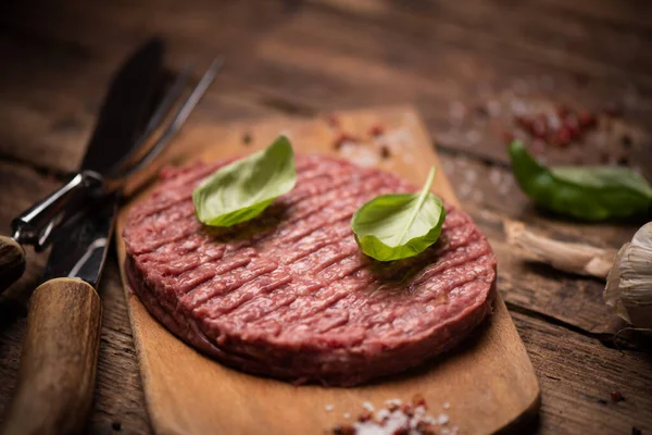 Carne Res Molida Cruda Burger Steak Close — Foto de Stock