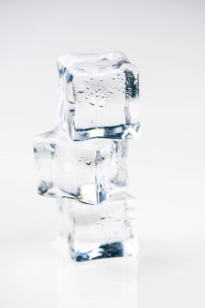 Cubo Hielo Aislado Sobre Fondo Blanco Aislado —  Fotos de Stock