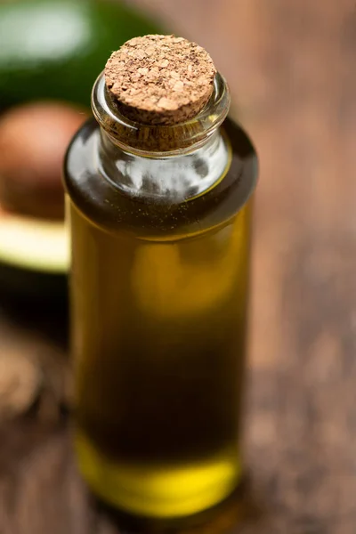 Olio Avocado Sfondo Legno Vicino — Foto Stock