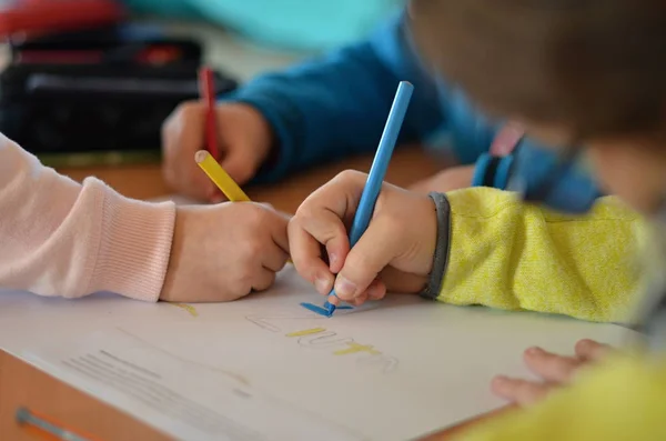 Drawing in school — Stock Photo, Image