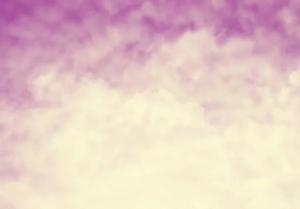 Blauer Himmel mit Wolken als Hintergrund — Stockfoto