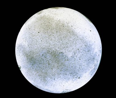 Siyah arkaplanda suluboya evren çemberi