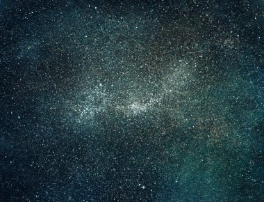 Arkaplanda yıldızlar olan gece göğü