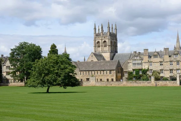 マートン カレッジ、オックスフォード大学、英国 — ストック写真