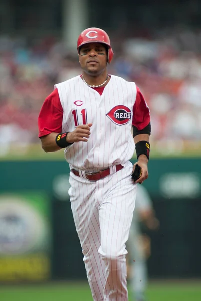 Cincinnati Reds Barry Larkin Acción Junio 2003 Great American Ballpark — Foto de Stock