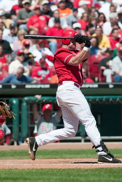 Sean Casey Cincinnati Reds Ação Contra Philadelphia Phillies Abril 2003 — Fotografia de Stock