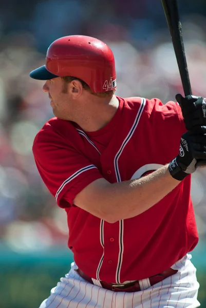 Adam Dunn Los Rojos Cincinnati Acción Contra Los Filis Filadelfia — Foto de Stock