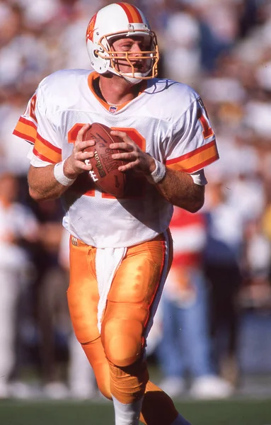 Trent Dilfer Quarterback Tampa Bay Buccaneers Action Game 1990 Image — Stock Photo, Image