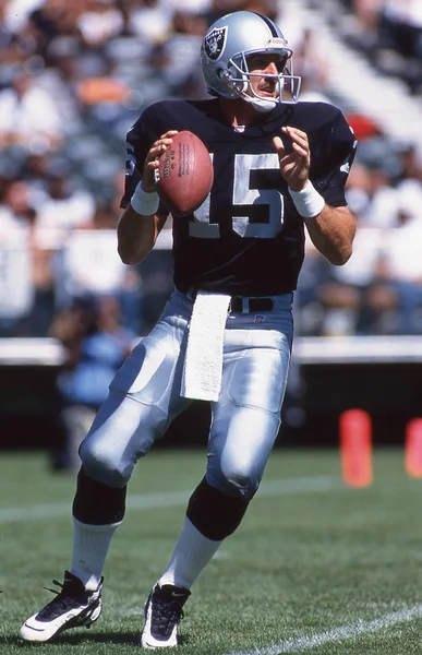 Los Angeles Raiders Hátvéd Jeff Hostetler Nfl Akcióban 1990 Években — Stock Fotó