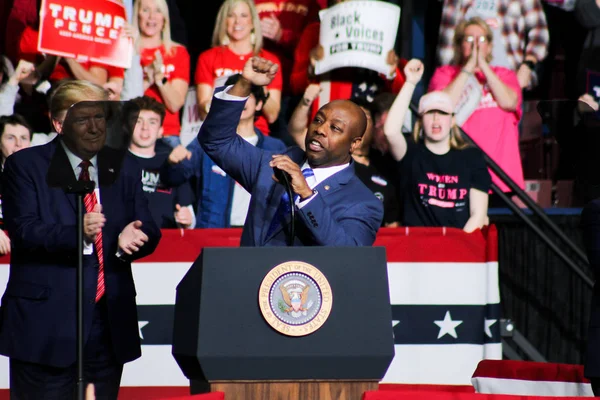 South Carolina Senator Tim Scott Spreekt Menigte Toe Trump Rally Stockfoto